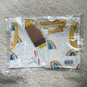 NIB Kyte Baby printed zipper sleeveless romper in pineapple rainbow. 3T